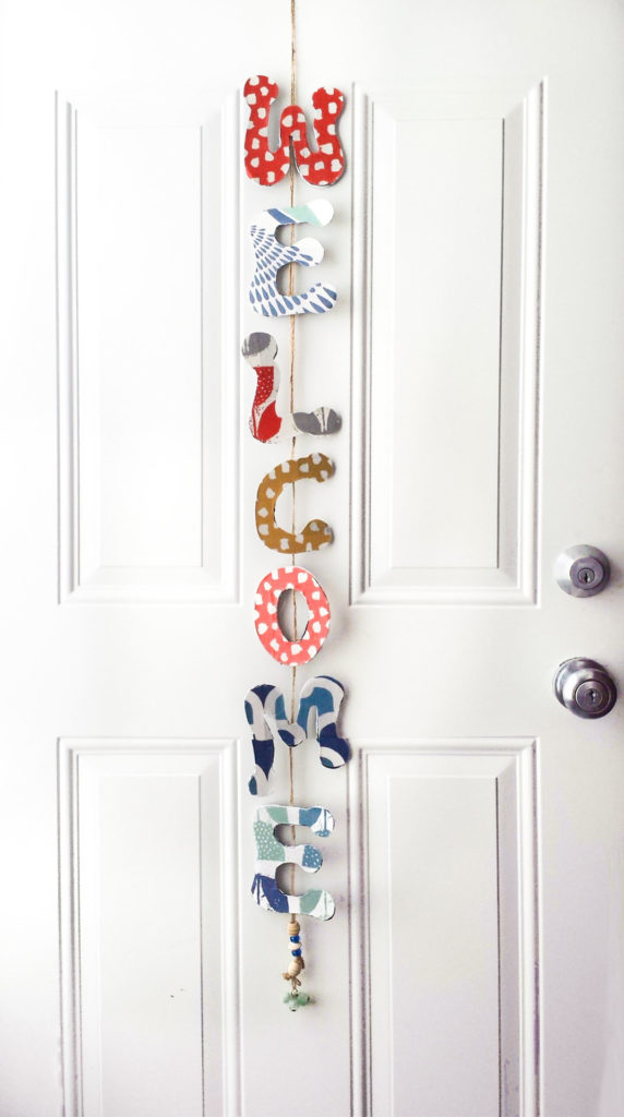 Door Decoration Diy- How To Make A Welcome Sign From Fabric